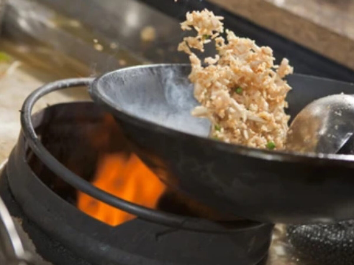 あてなよる 牛脂のチャーハン 大原千鶴 牛肉で呑む